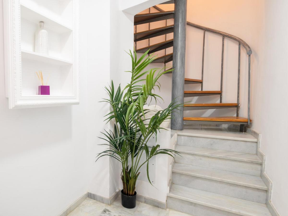 Guesthouse Room & Studio Seville La Flamenka Exterior photo
