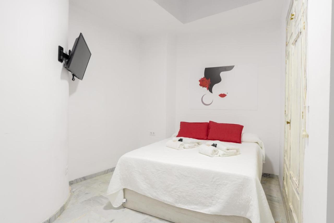 Guesthouse Room & Studio Seville La Flamenka Exterior photo